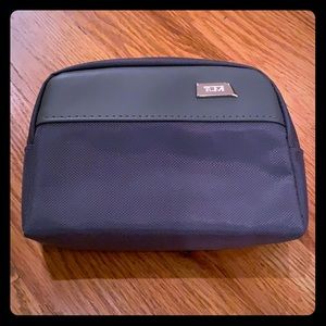 TUMI Delta One Soft Amenities Kit